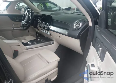 2020 Mercedes-Benz Glb 250 z USA, uszkodzony, nr VIN W1N4M4GB3LW050275